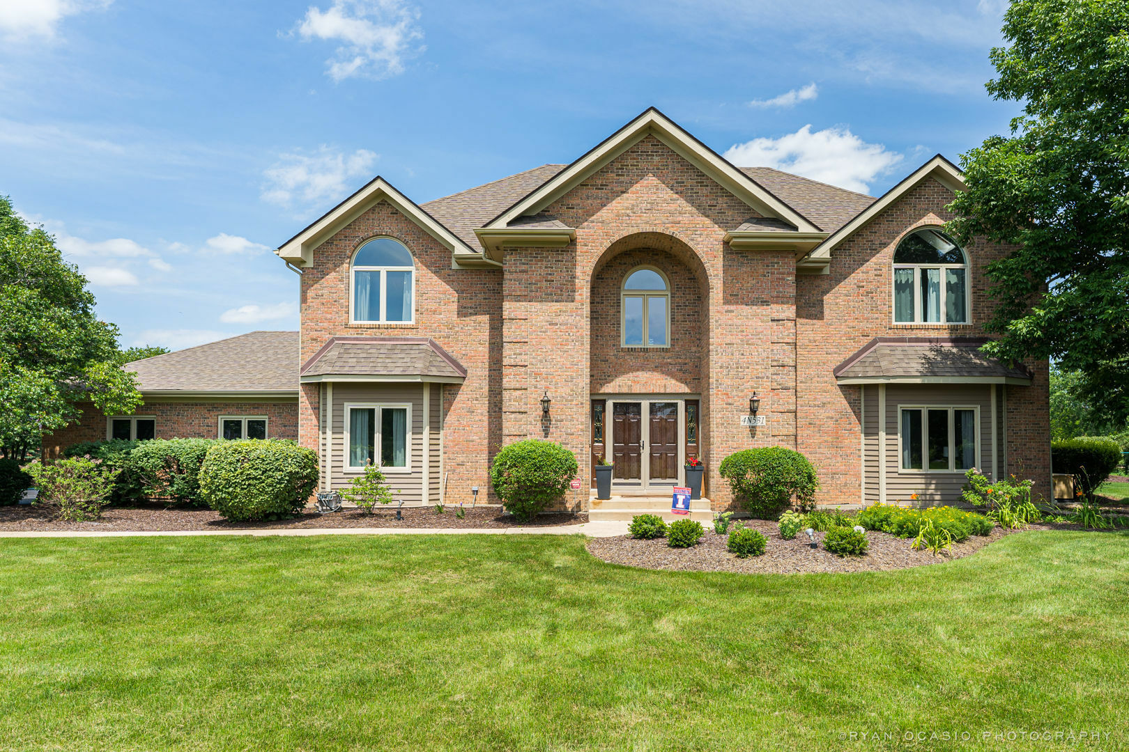 Property Photo: 4N531 Turnmill Lane IL 60185