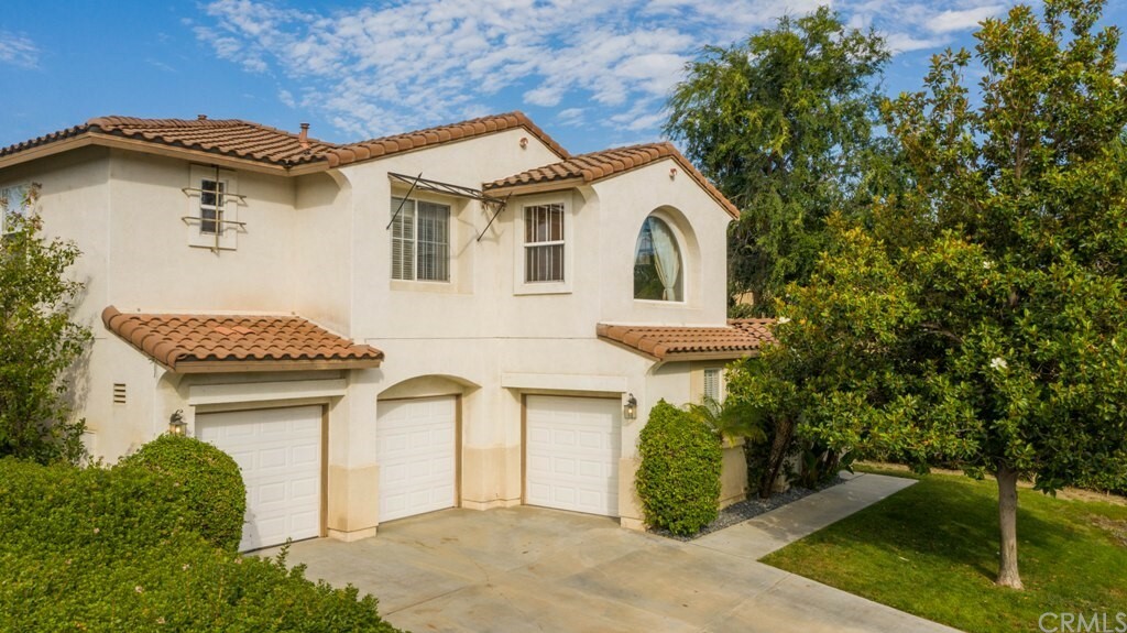 Property Photo:  42296 Wildwood Lane  CA 92562 