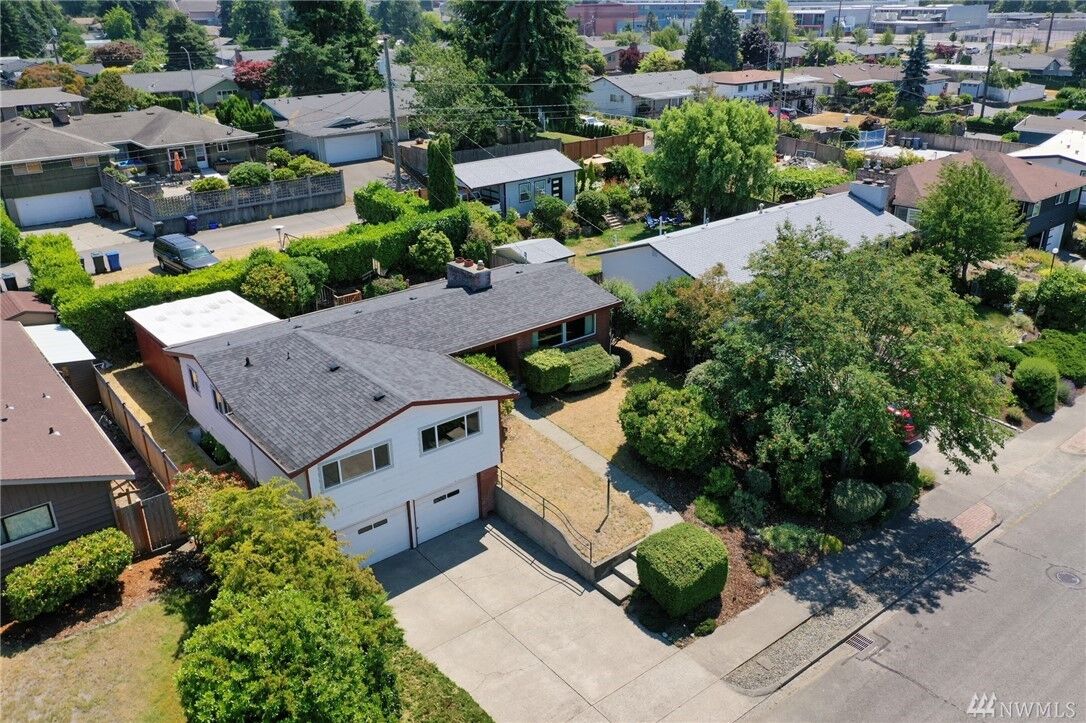 Property Photo:  1453 N Shirley St  WA 98406 