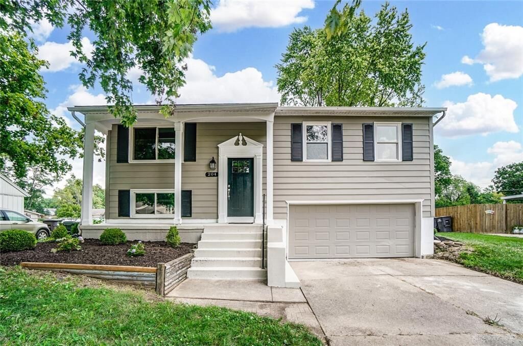 Property Photo: 204 Tulip Drive OH 45449