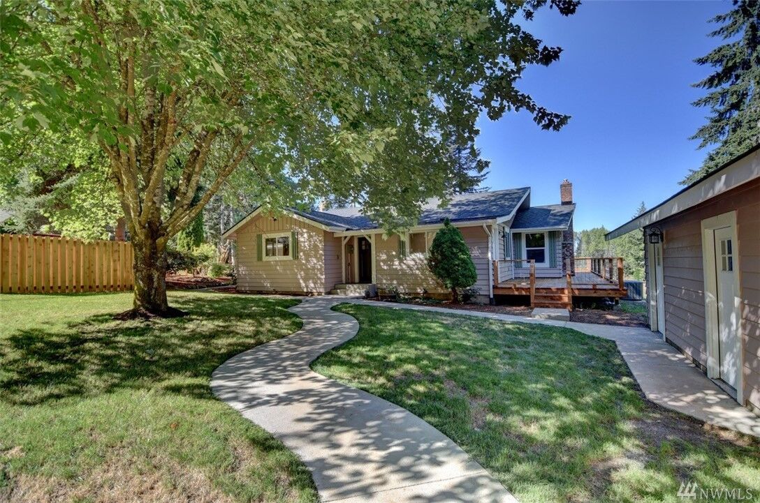 Property Photo:  289 Curtis Hill Rd  WA 98532 