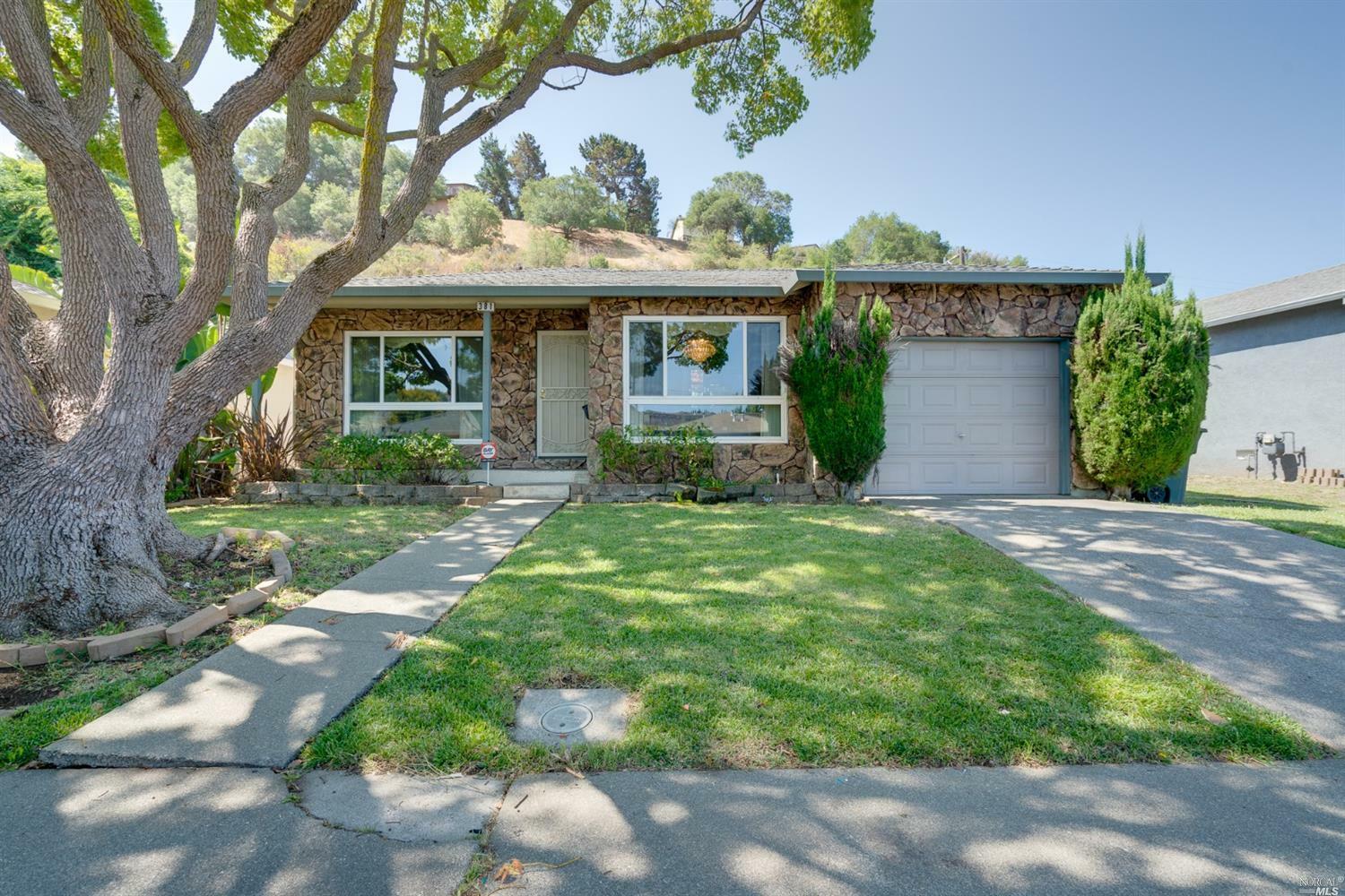 381 Pepper Drive  Vallejo CA 94589 photo