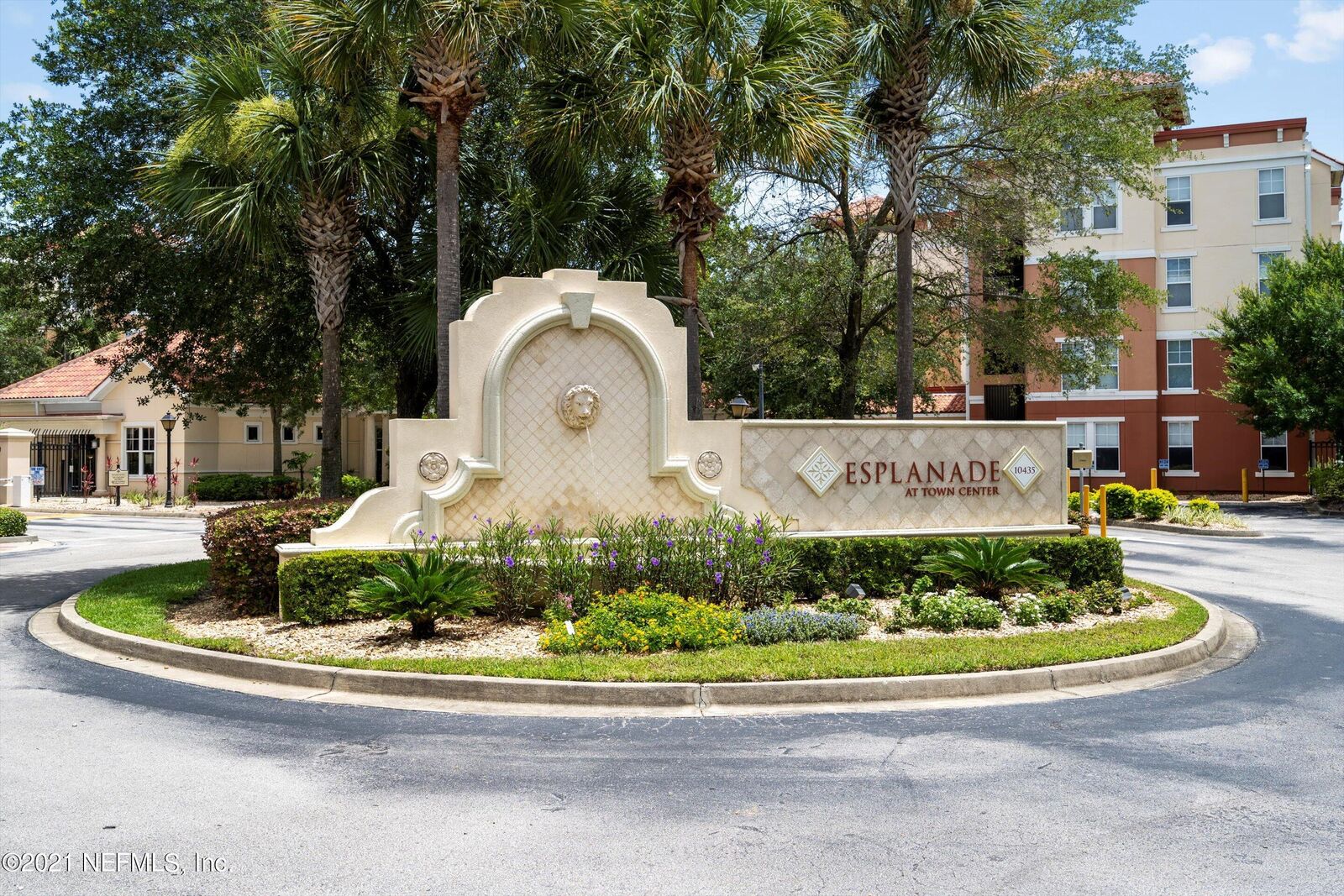Property Photo: 10435 Midtown Parkway 258 FL 32246