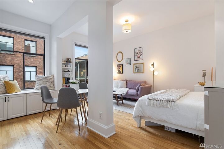 22 John St 22  Seattle WA 98109 photo