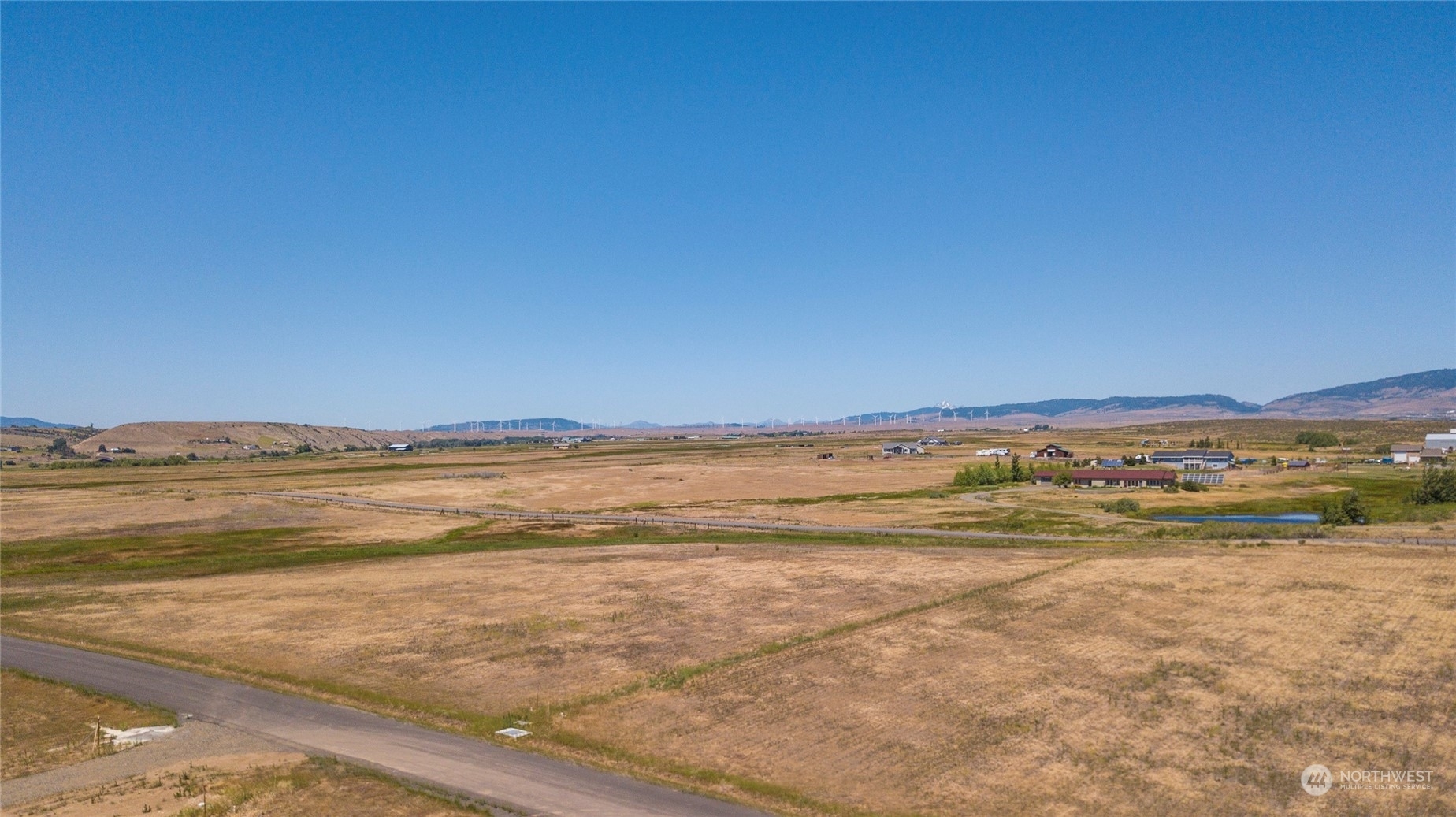 Property Photo: 7 Green Canyon Lane WA 98926