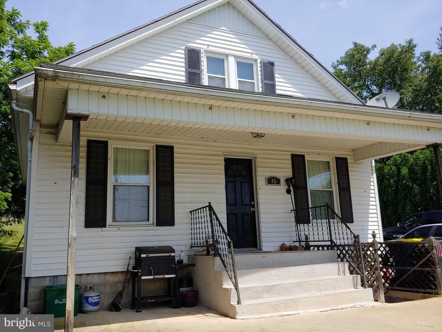 Property Photo:  45 W Maple Street  PA 17368 