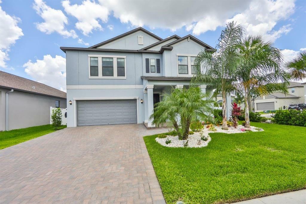 Property Photo:  13201 Haystack Court  FL 33579 