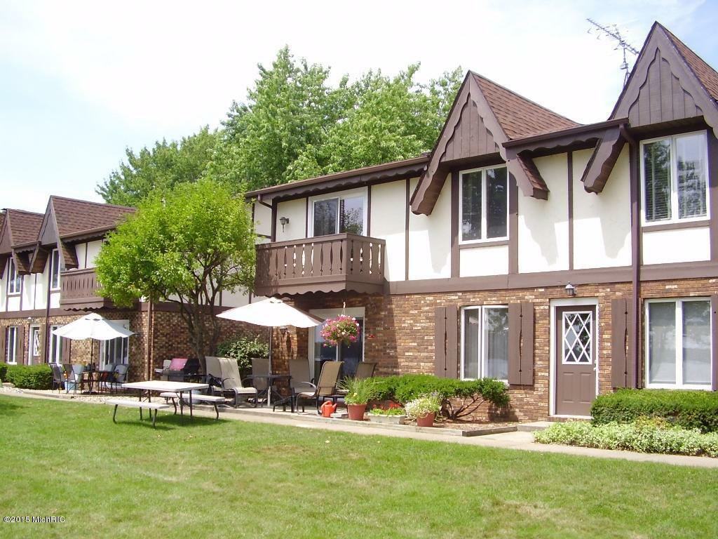 Property Photo:  5430 Country Aire Drive  MI 49038 