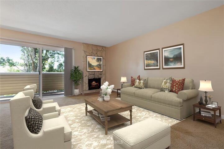 Property Photo:  12423 NE 131st Court E304  WA 98034 