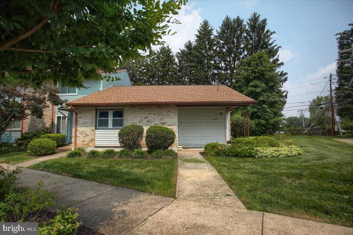 Property Photo: 42 Drexel Place PA 17070