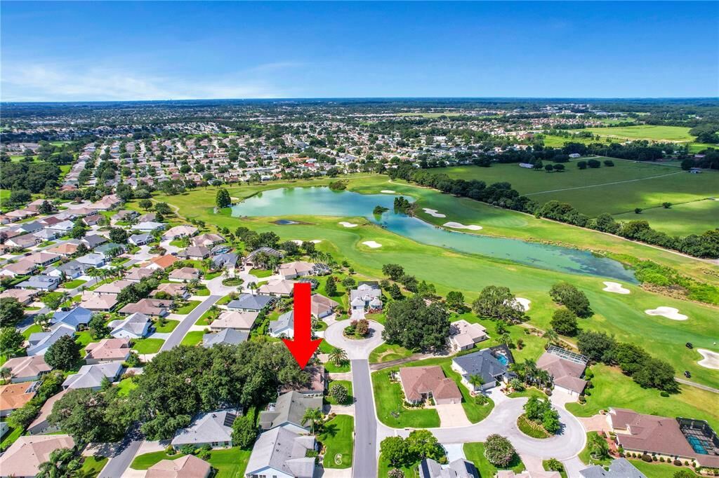 Property Photo: 1277 Wheeling Way FL 32162