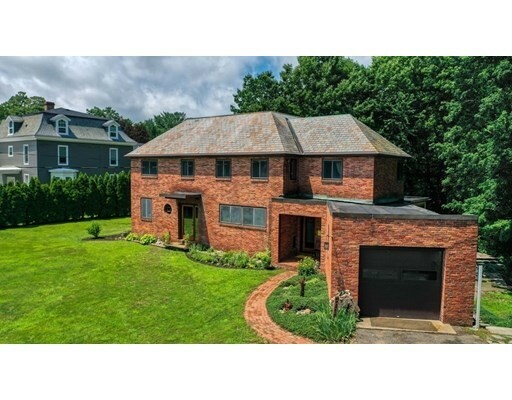 Property Photo: 225 Main St MA 01027