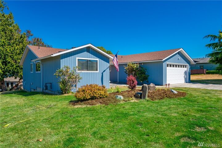 Property Photo: 8060 Niska Rd WA 98230