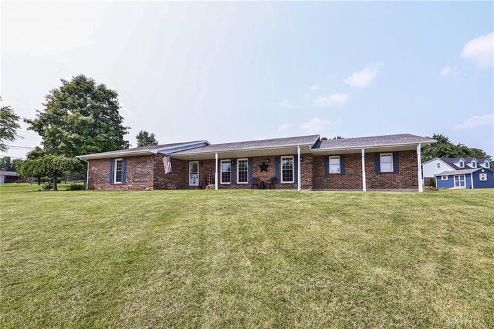 6806 April Circle  Middletown OH 45042 photo