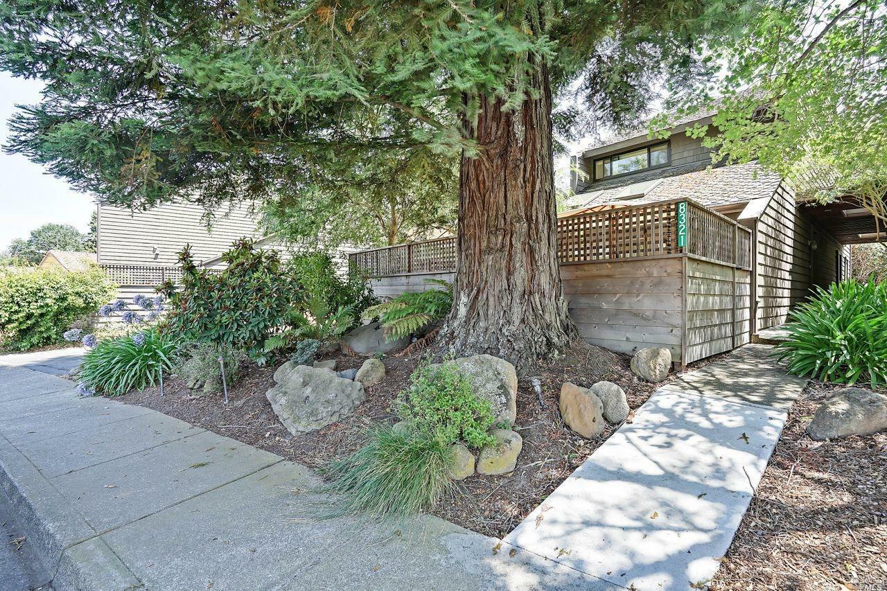 Property Photo:  8321 Valley View Court  CA 95472 
