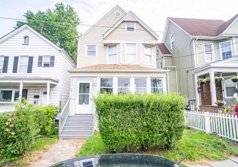 Property Photo:  27 Myrtle St  NJ 07003 