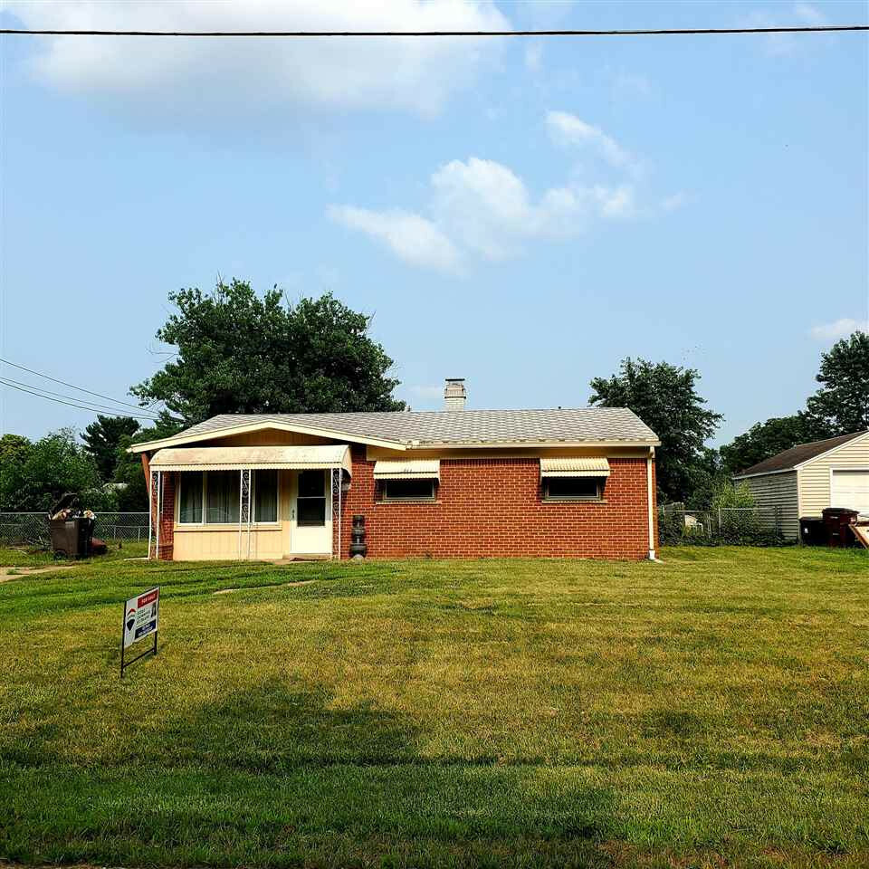 Property Photo:  129 E Southfield Dr  MI 49203 