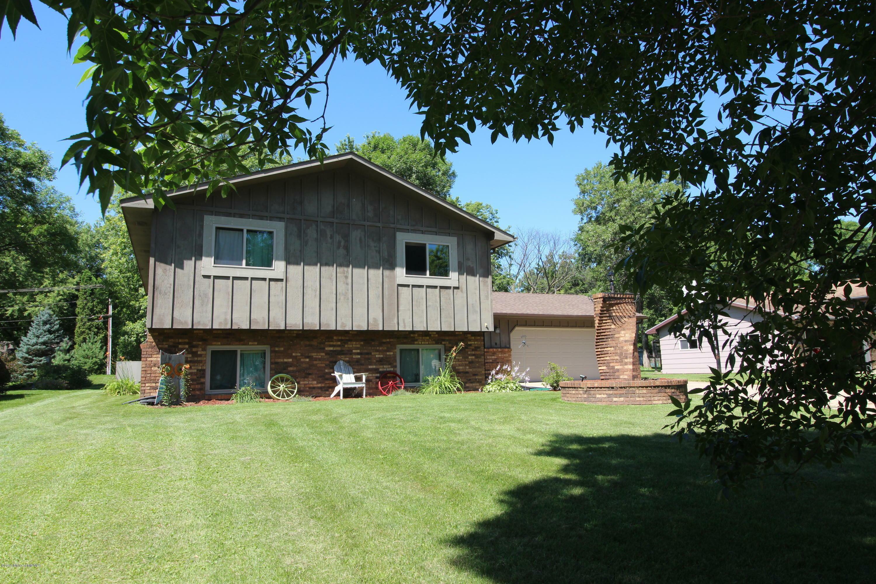 Property Photo: 1215 N Concord Street MN 56537