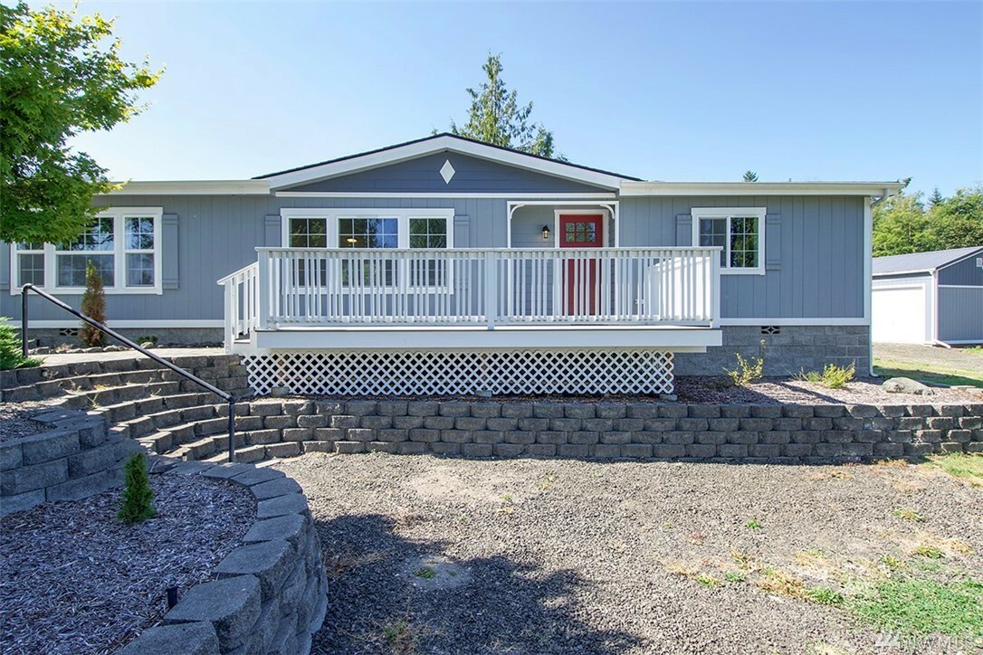 Property Photo:  851 McFarland Dr  WA 98382 