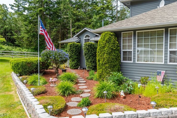 Property Photo: 2381 Wellman Place WA 98277