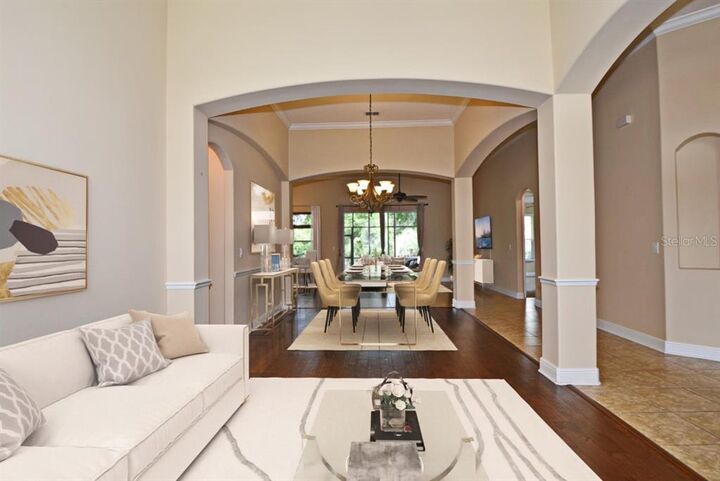 Property Photo:  6172 Hedgesparrows Lane  FL 32771 