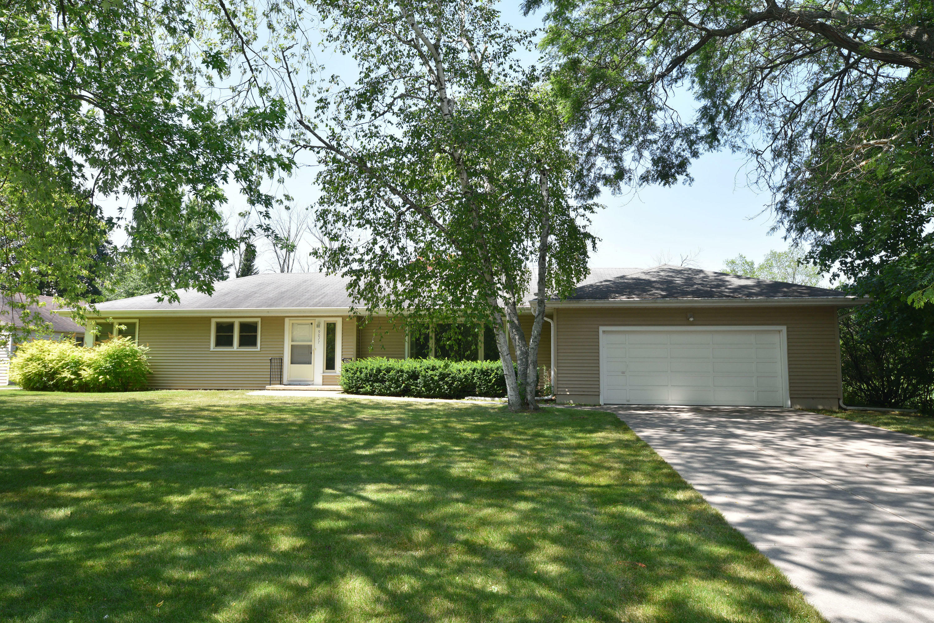 Property Photo:  9077 N Pelham Pkwy  WI 53217 