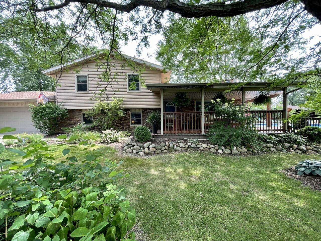 Property Photo:  1384 Dove Court  IL 60915 