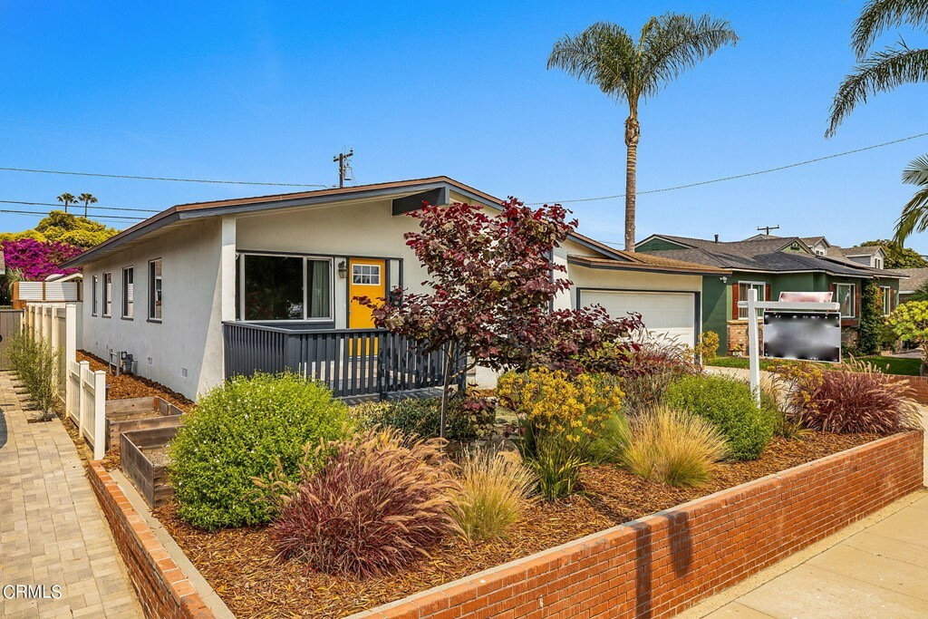 Property Photo:  3185 Preble Avenue  CA 93003 