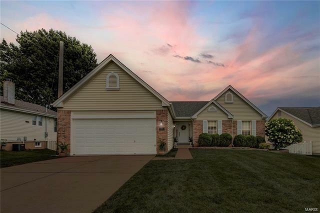 4114 Berview  St Louis  63129 photo