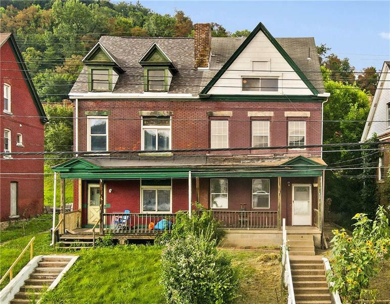 Property Photo: 438 Airbrake Ave PA 15148