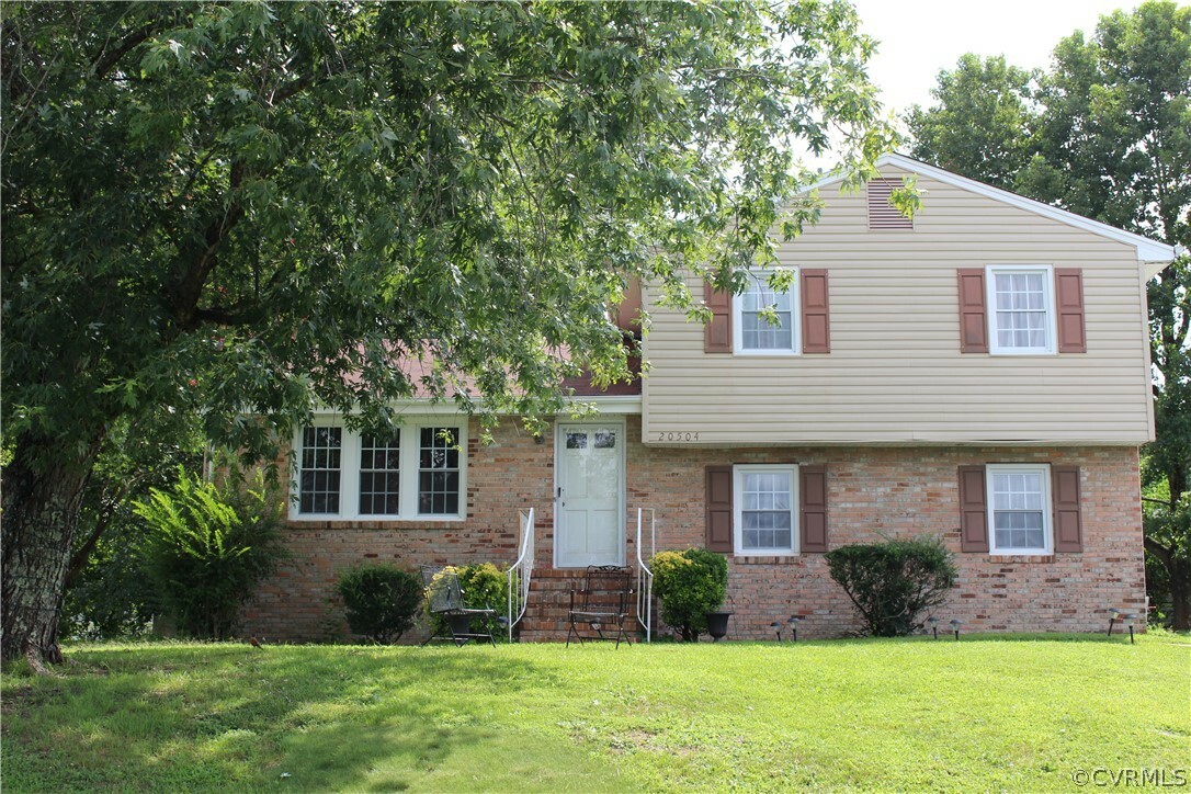 Property Photo:  20504 Winterbourne Court  VA 23803 