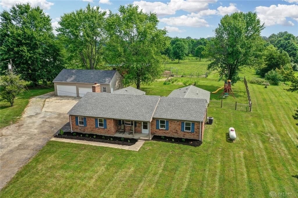 Property Photo: 8888 Bindley Mounts Road OH 45107
