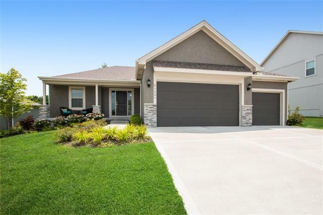 Property Photo:  21207 W 190th Terrace  KS 66083 