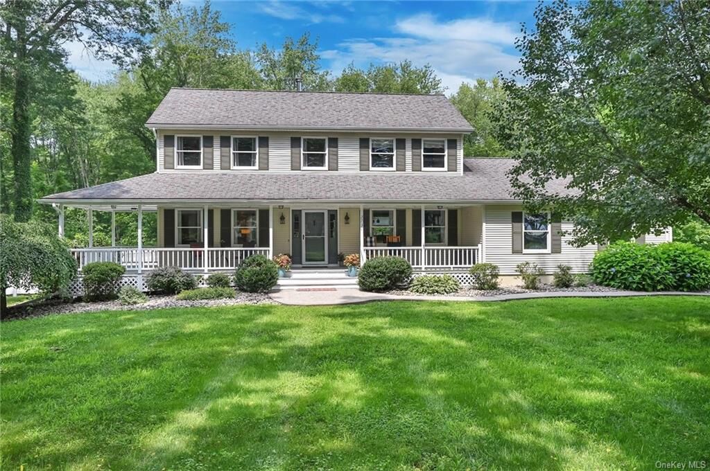 Property Photo:  2731 Albany Post Road  NY 12549 