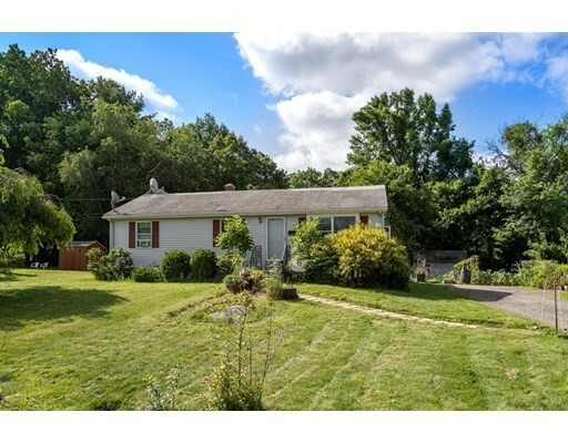 Property Photo:  6 Little League Ln  MA 01570 