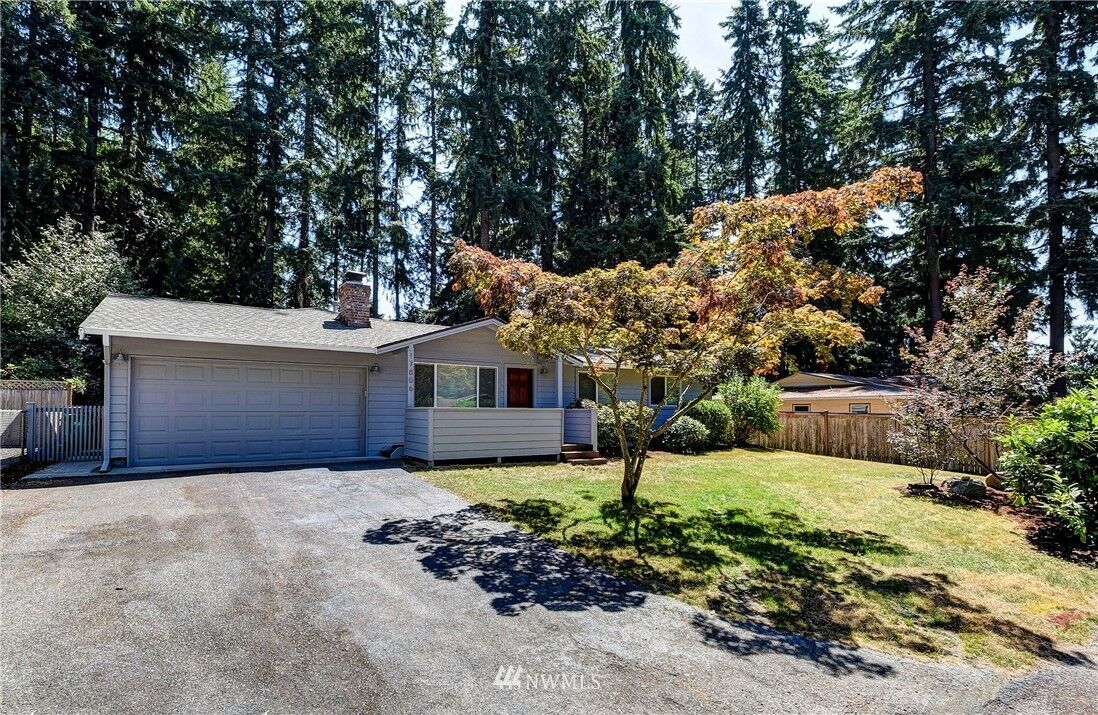 Property Photo:  17806 199th Avenue NE  WA 98077 