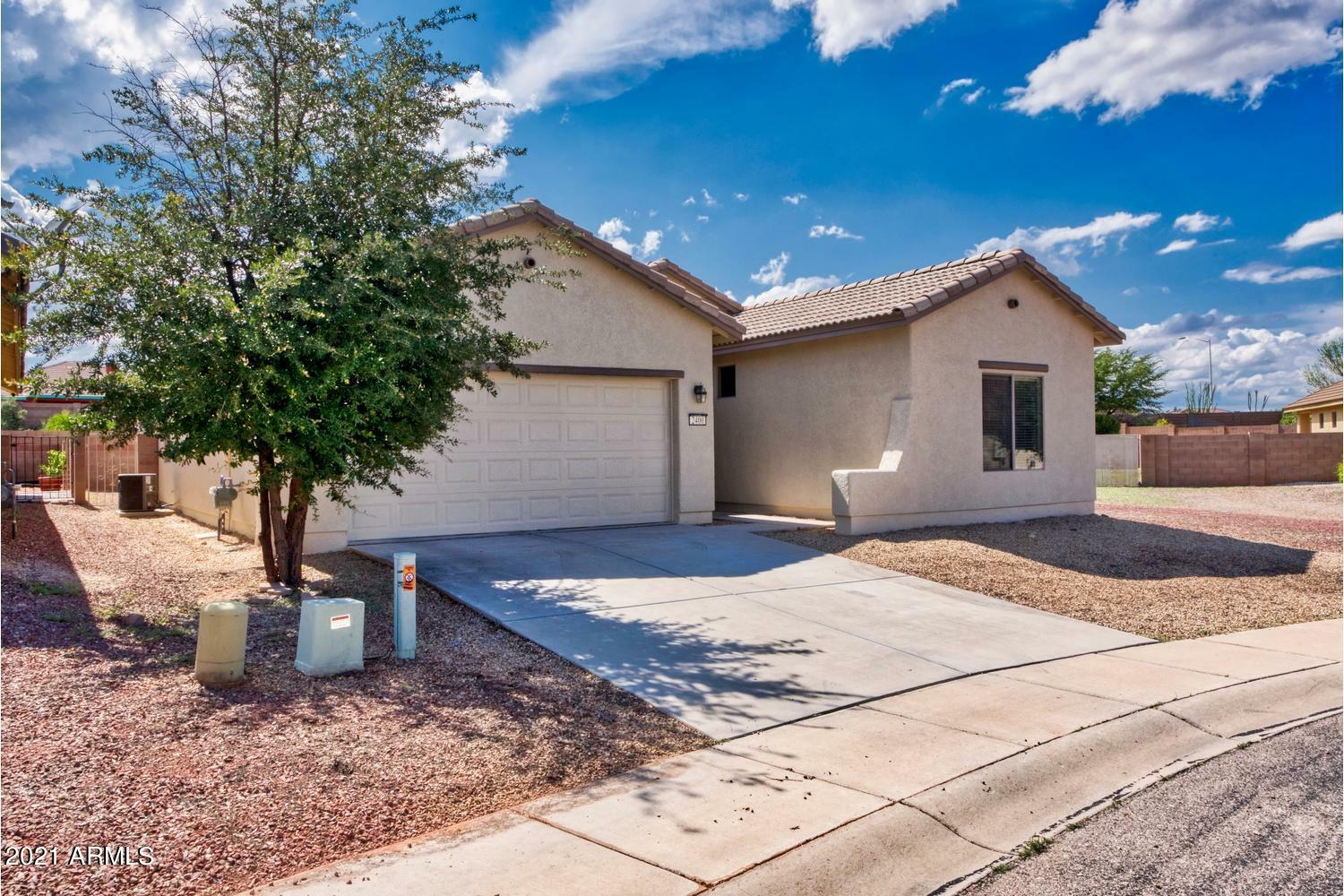 Property Photo:  2400 Desert Lily Lane  AZ 85635 