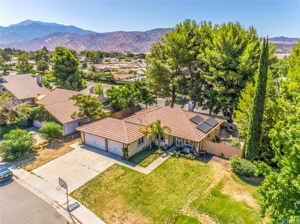 Property Photo:  3656 White Oak Drive  CA 92220 