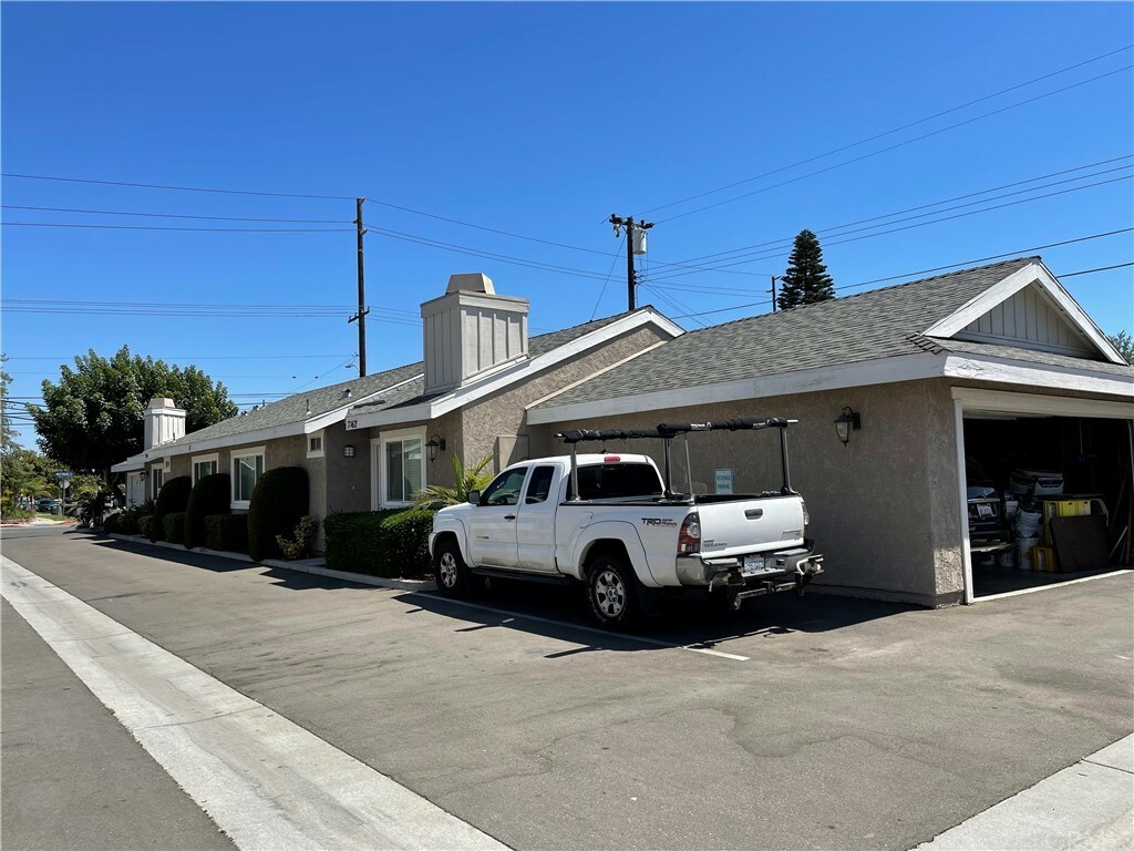 Property Photo:  7362 Cerritos Avenue 7  CA 90680 