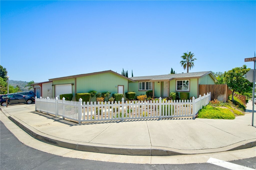 Property Photo:  5625 Millstone Place  CA 92887 