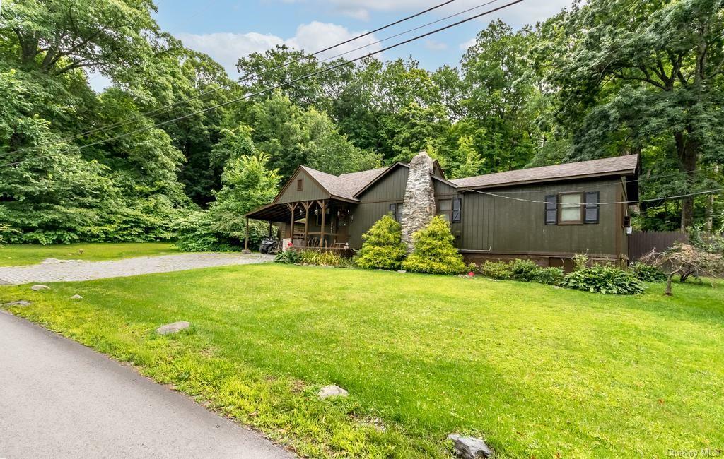 Property Photo:  75 Sylvan Trail  NY 10950 