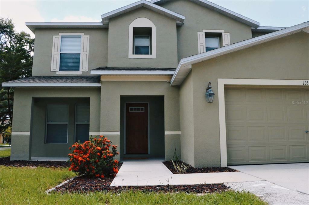 Property Photo:  13517 Blue Sunfish Court  FL 33569 