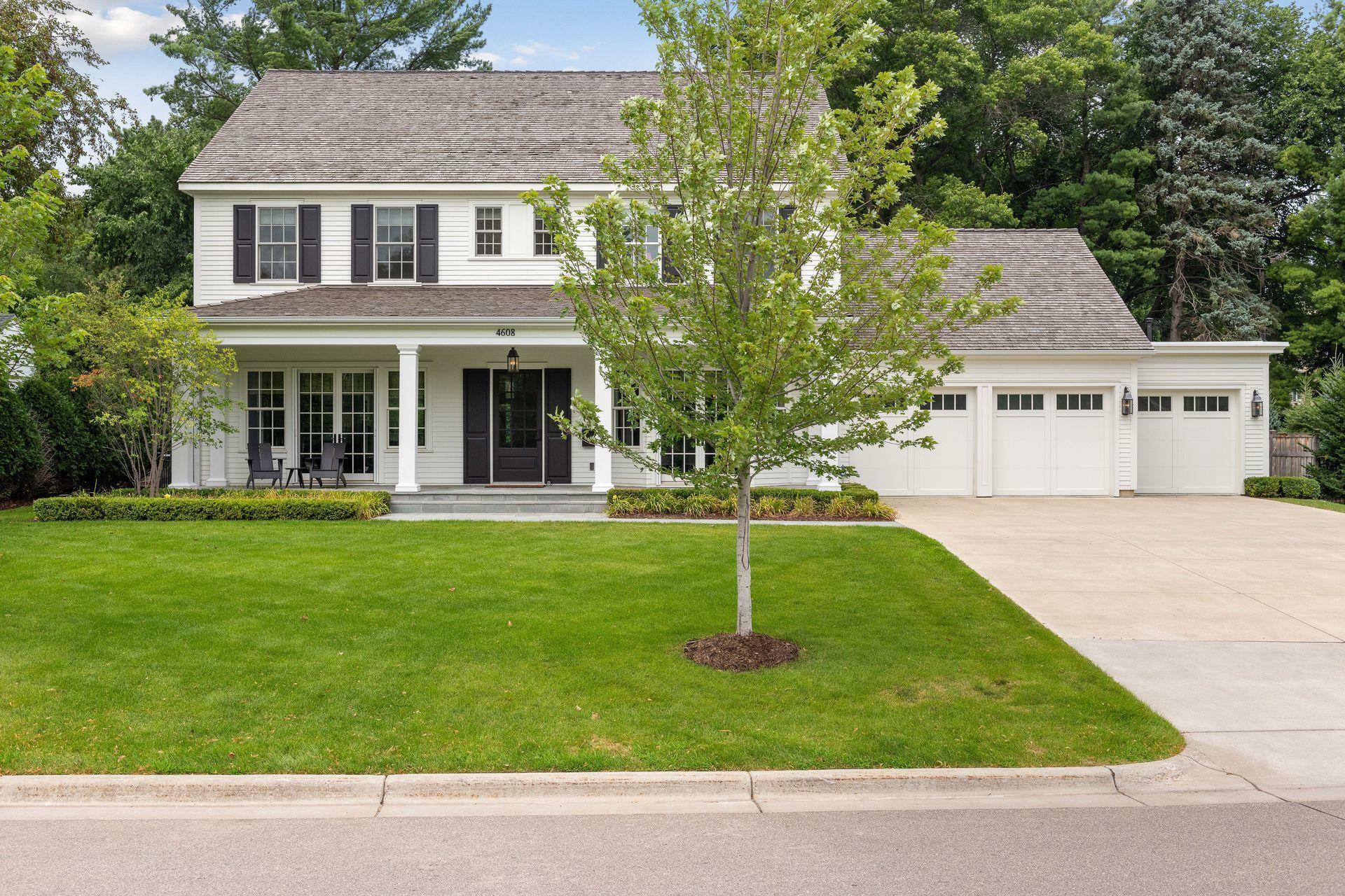 Property Photo:  4608 Lakeview Drive  MN 55424 