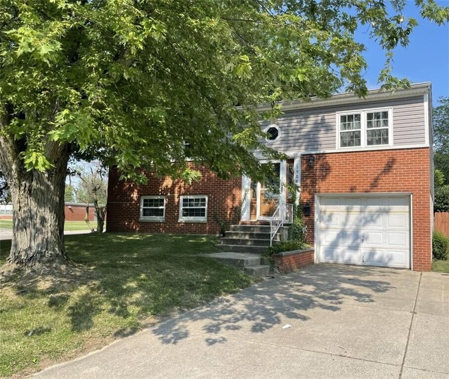 Property Photo:  1908 Glenrose Drive  OH 45324 