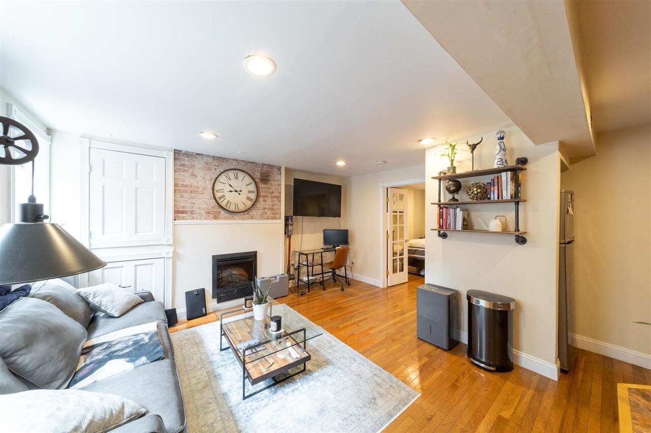 Property Photo: 236 1st St 1 NJ 07302