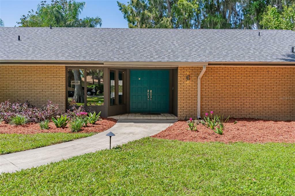 Property Photo:  3886 N Lake Orlando Parkway  FL 32808 