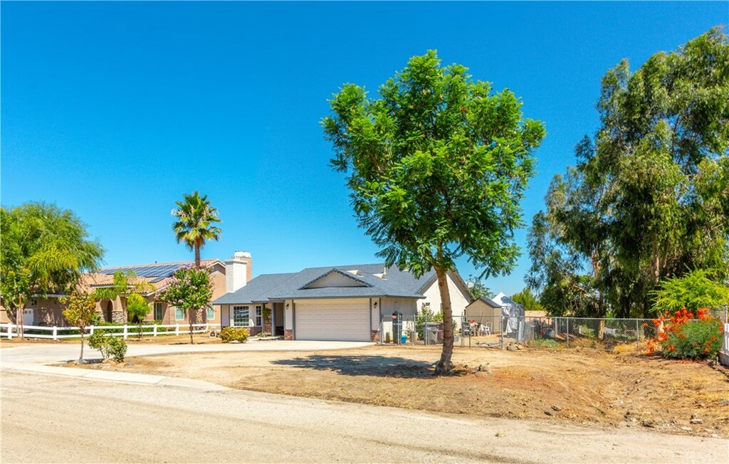 Property Photo:  31360 Electric Avenue  CA 92567 