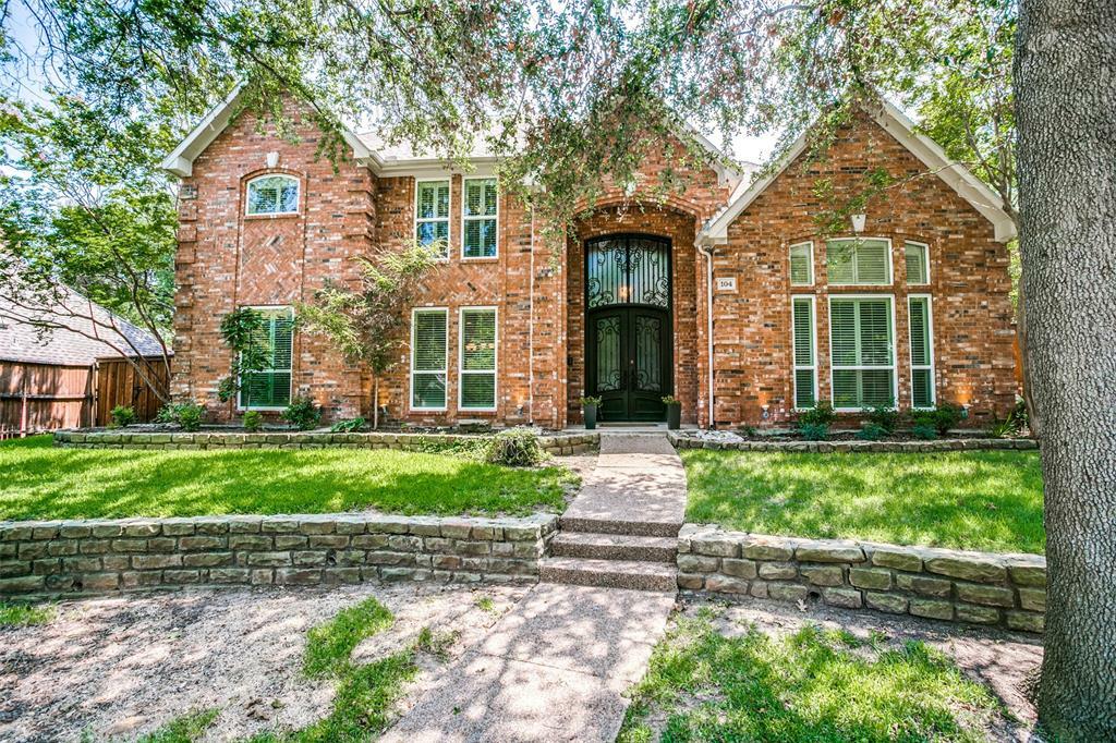 Property Photo:  104 Cedar Crest Court  TX 75019 