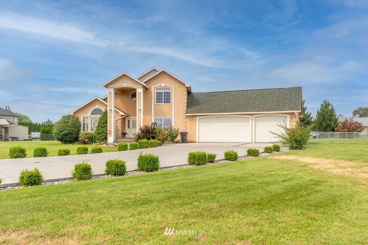 Property Photo:  2937 Wild Goose Road NE  WA 98837 