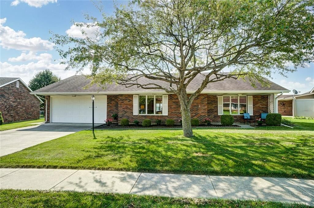 Property Photo: 1263 Keller Drive OH 45373